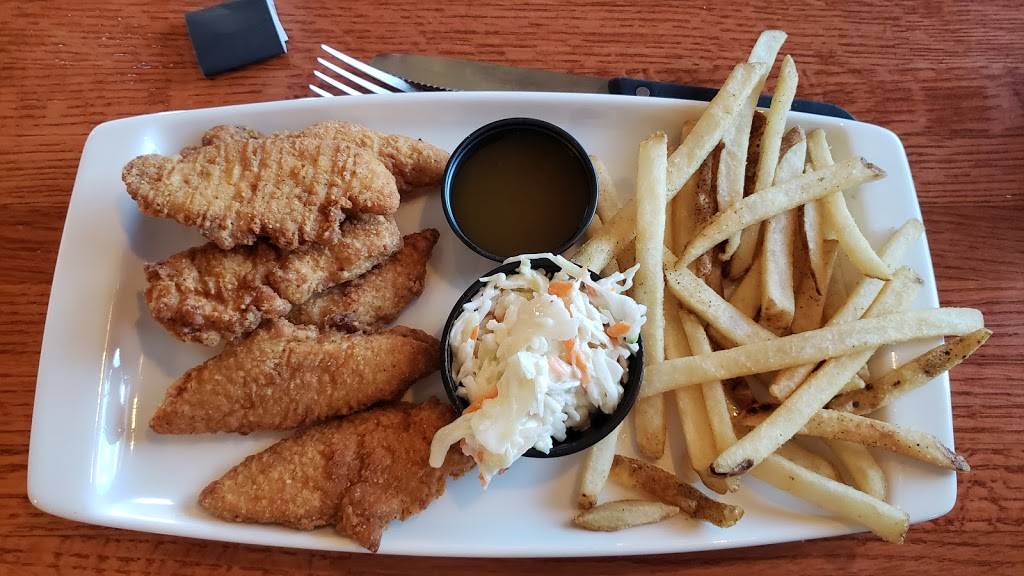 Applebees | restaurant | 326 Bayfield St, Barrie, ON L4M 3B9, Canada | 7057398597 OR +1 705-739-8597