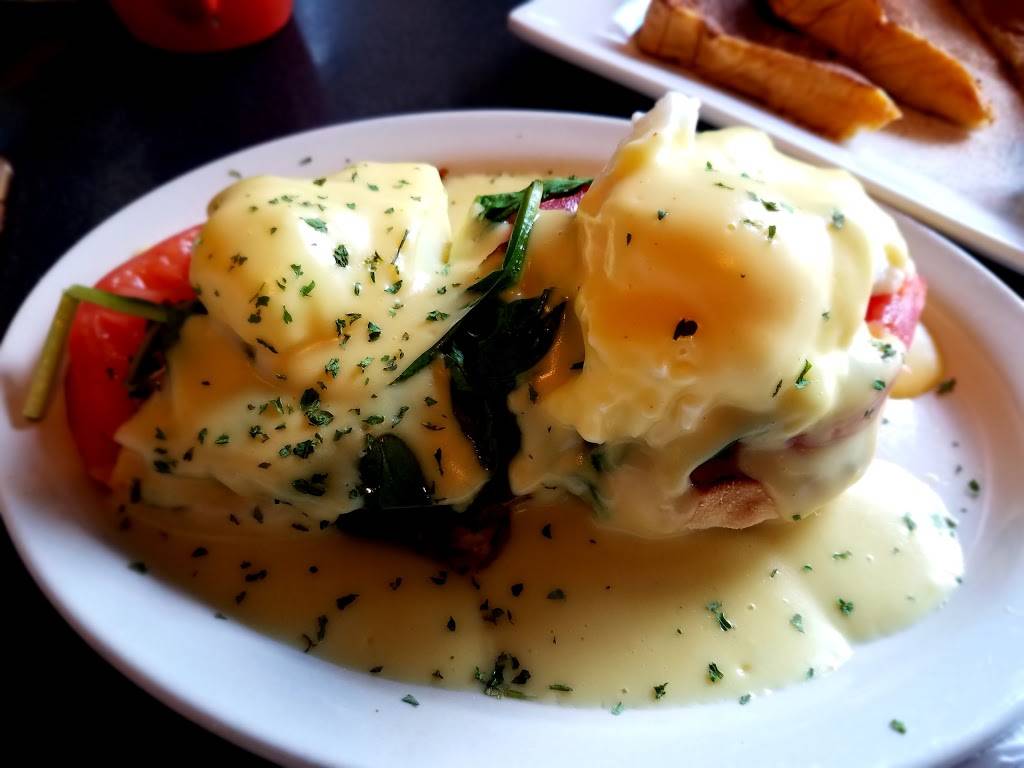 Rebeccas | restaurant | 134 N Center St, Northville, MI 48167, USA | 2483482660 OR +1 248-348-2660