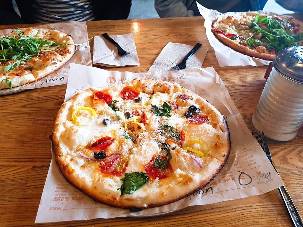 Blaze Pizza | meal takeaway | 3335 S Figueroa St, Los Angeles, CA 90007, USA | 2138142485 OR +1 213-814-2485