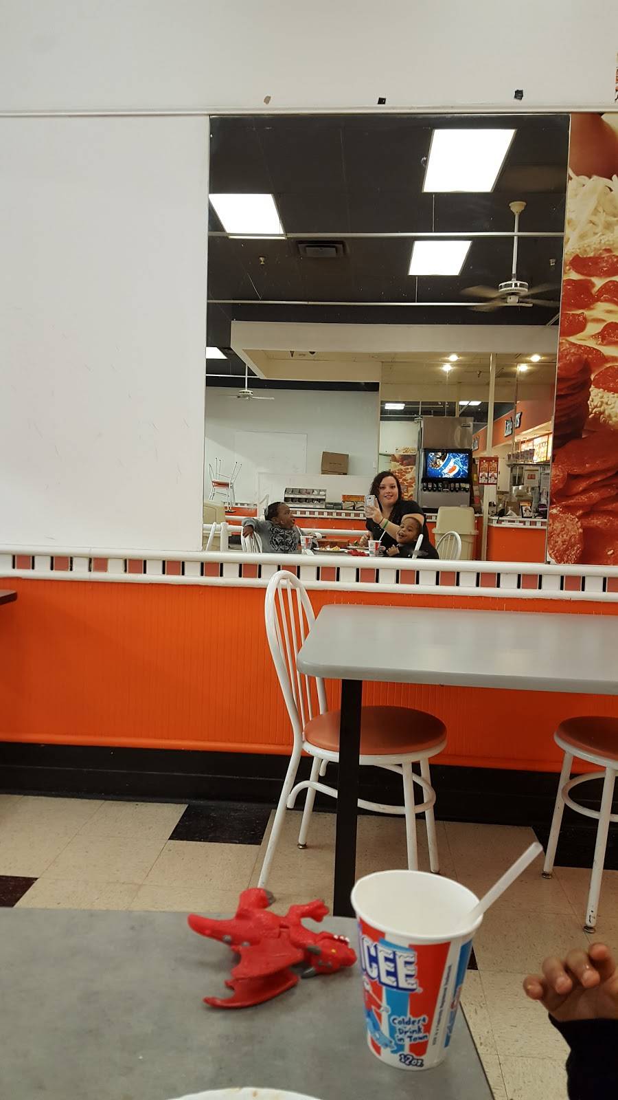 Little Caesars Pizza | meal takeaway | 3175 W 3rd St, Bloomington, IN 47404, USA | 8123331462 OR +1 812-333-1462