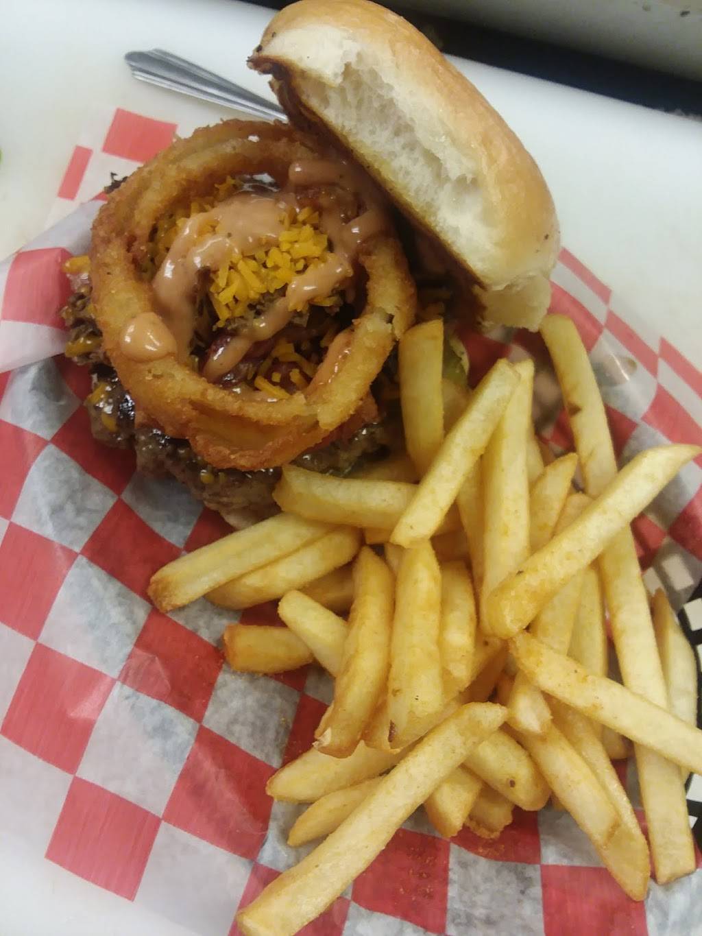 Honky Tonk Texas | restaurant | 2389 Hwy 96 N, Silsbee, TX 77656, USA | 4093861995 OR +1 409-386-1995