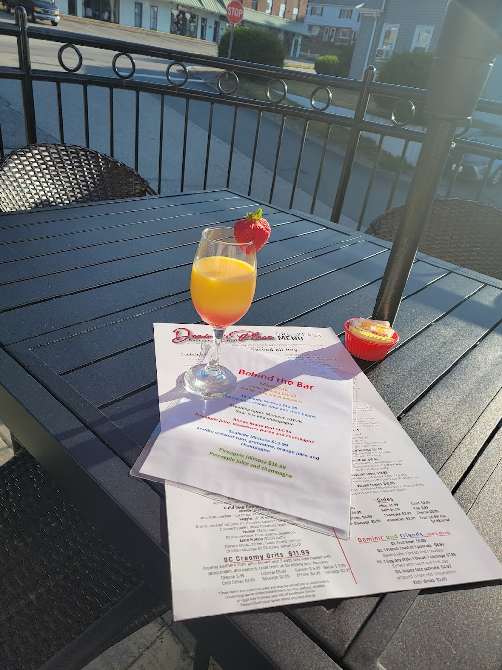 Dominics place | restaurant | 1270 Mineral Spring Ave, North Providence, RI 02904, USA | 4013355339 OR +1 401-335-5339