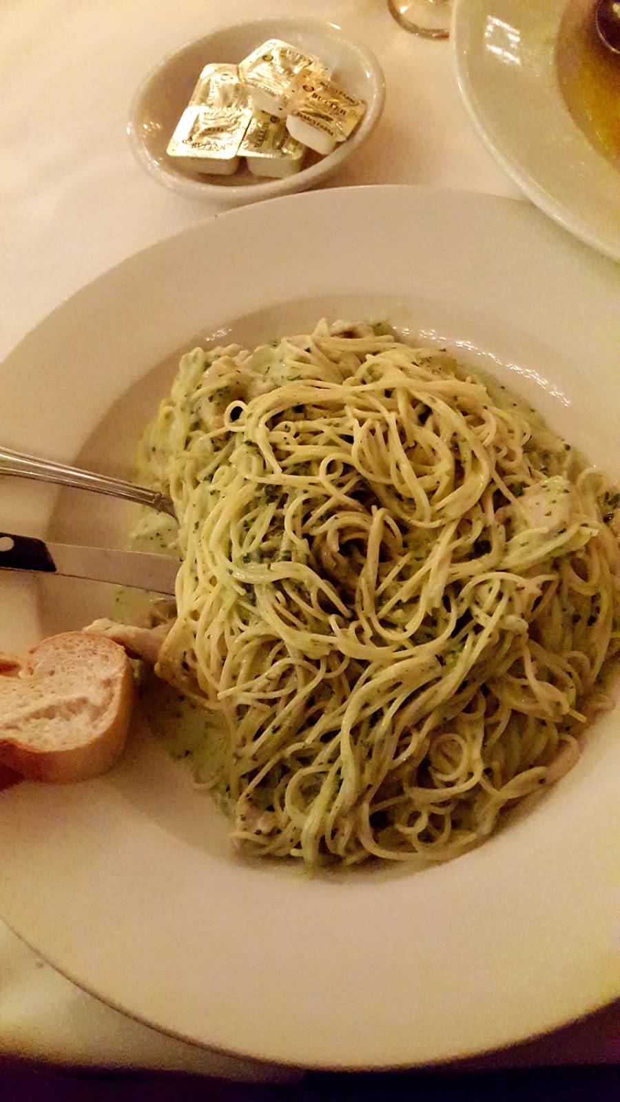 Trattoria Amalfi | restaurant | 385 S Broadway, Salem, NH 03079, USA | 6038935773 OR +1 603-893-5773