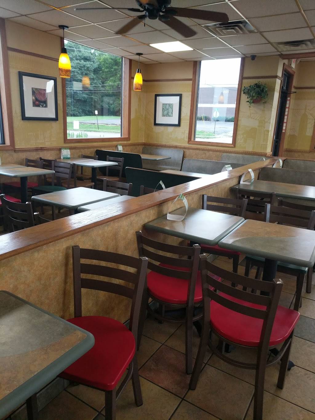 Subway | restaurant | 164 Dueber Ave SW, Canton, OH 44706, USA | 3304566313 OR +1 330-456-6313