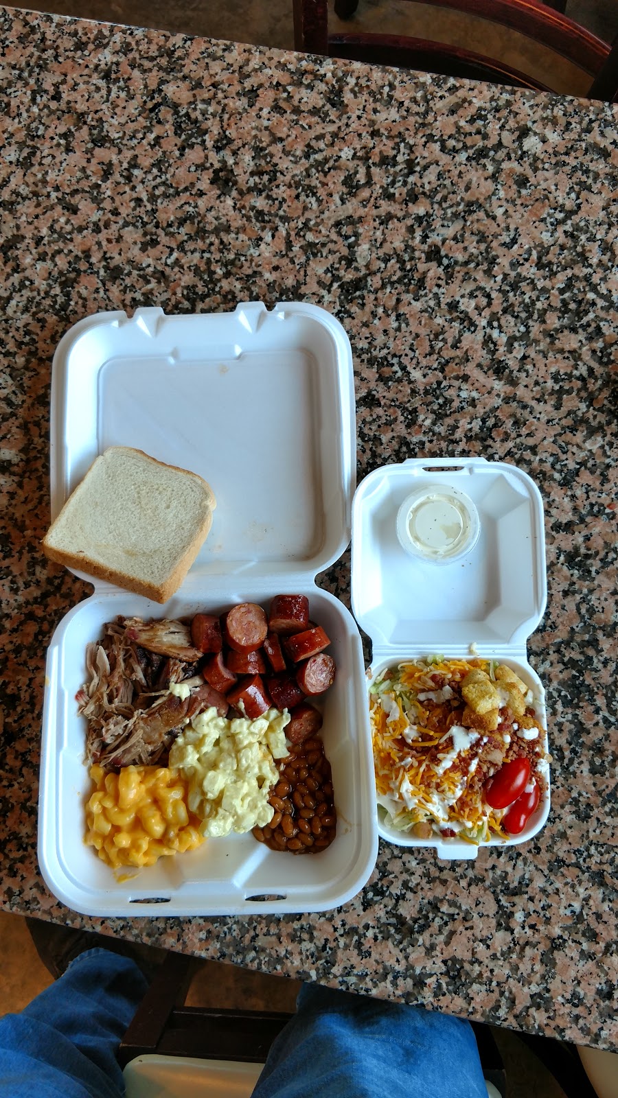 SMOKEHOUSE | restaurant | 5477 Quitman Hwy, North Hodge, LA 71247, USA | 3182595605 OR +1 318-259-5605