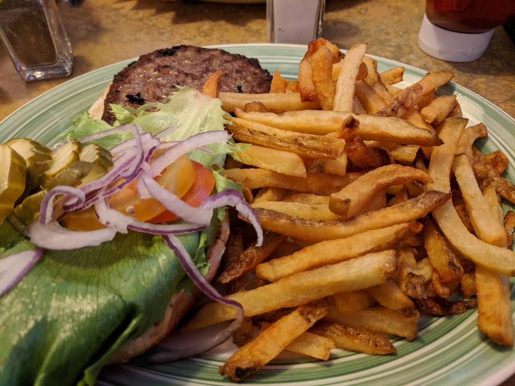 Swiss Chalet | restaurant | 7359 Woodbine Ave, Markham, ON L3R 1A7, Canada | 9053059948 OR +1 905-305-9948