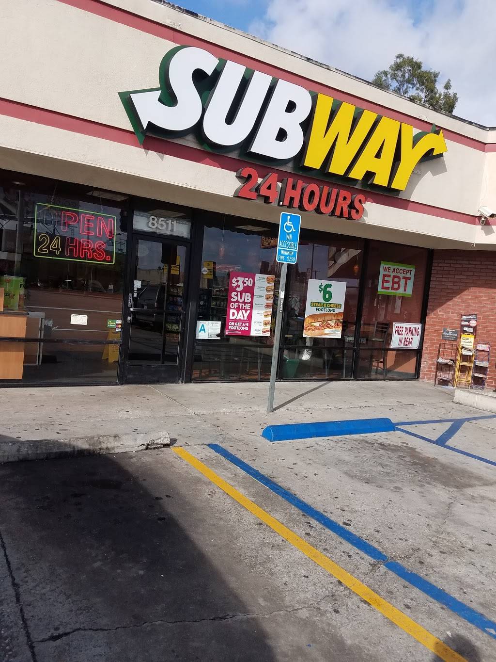 Subway Restaurants | restaurant | 8511 Venice Blvd, Los Angeles, CA 90034, USA | 3105584222 OR +1 310-558-4222