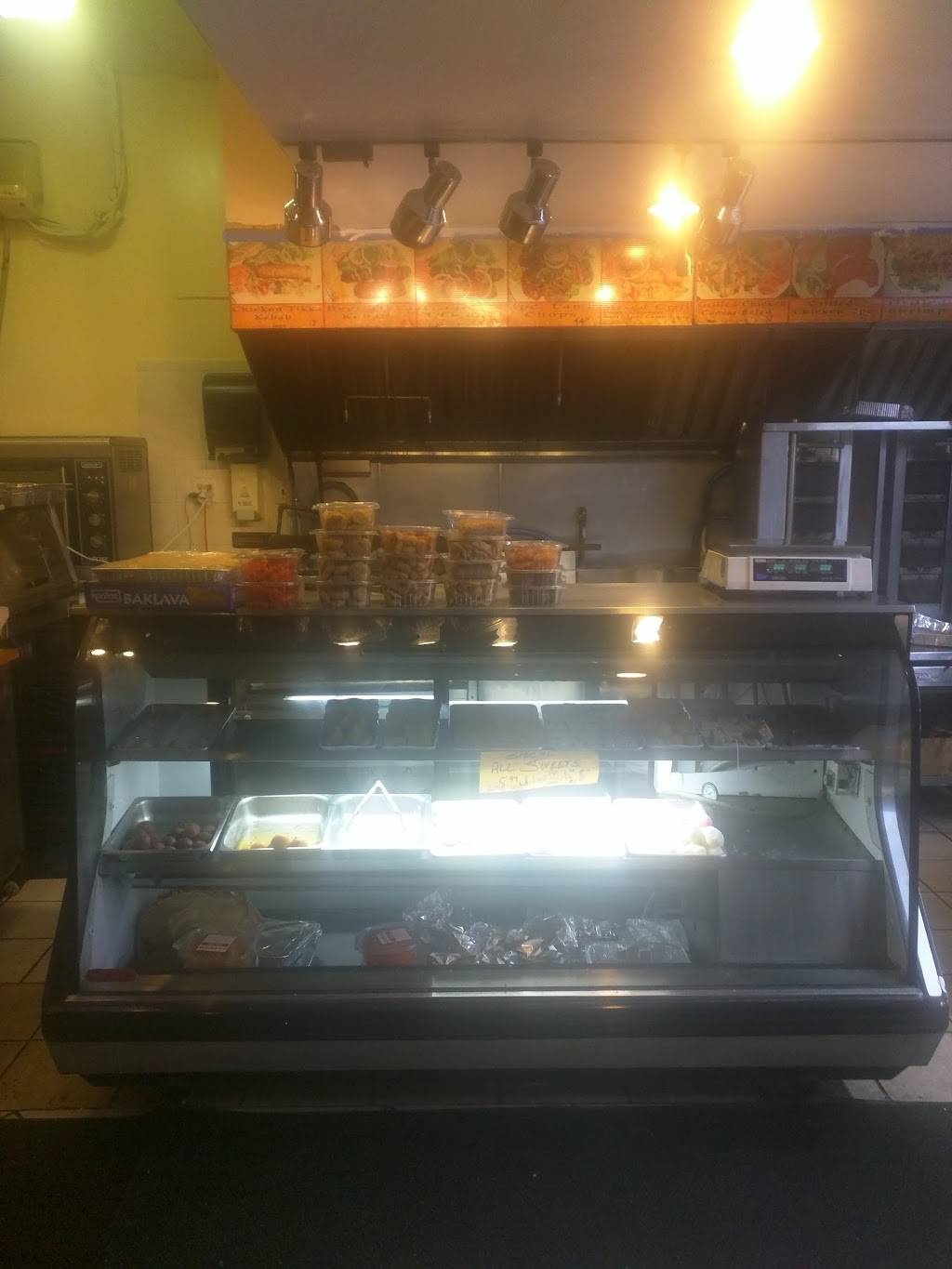 Village Palace BBQ | restaurant | 18112 Hillside Avenue, Jamaica, NY 11432, USA | 7182989099 OR +1 718-298-9099