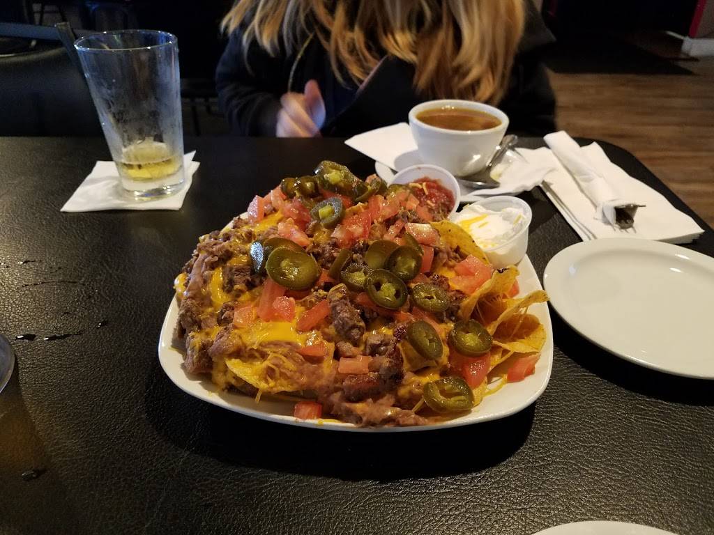 Elk Grove Sports Bar & Grill | restaurant | 9661 Elk Grove Florin Rd C, Elk Grove, CA 95624, USA | 9166856103 OR +1 916-685-6103