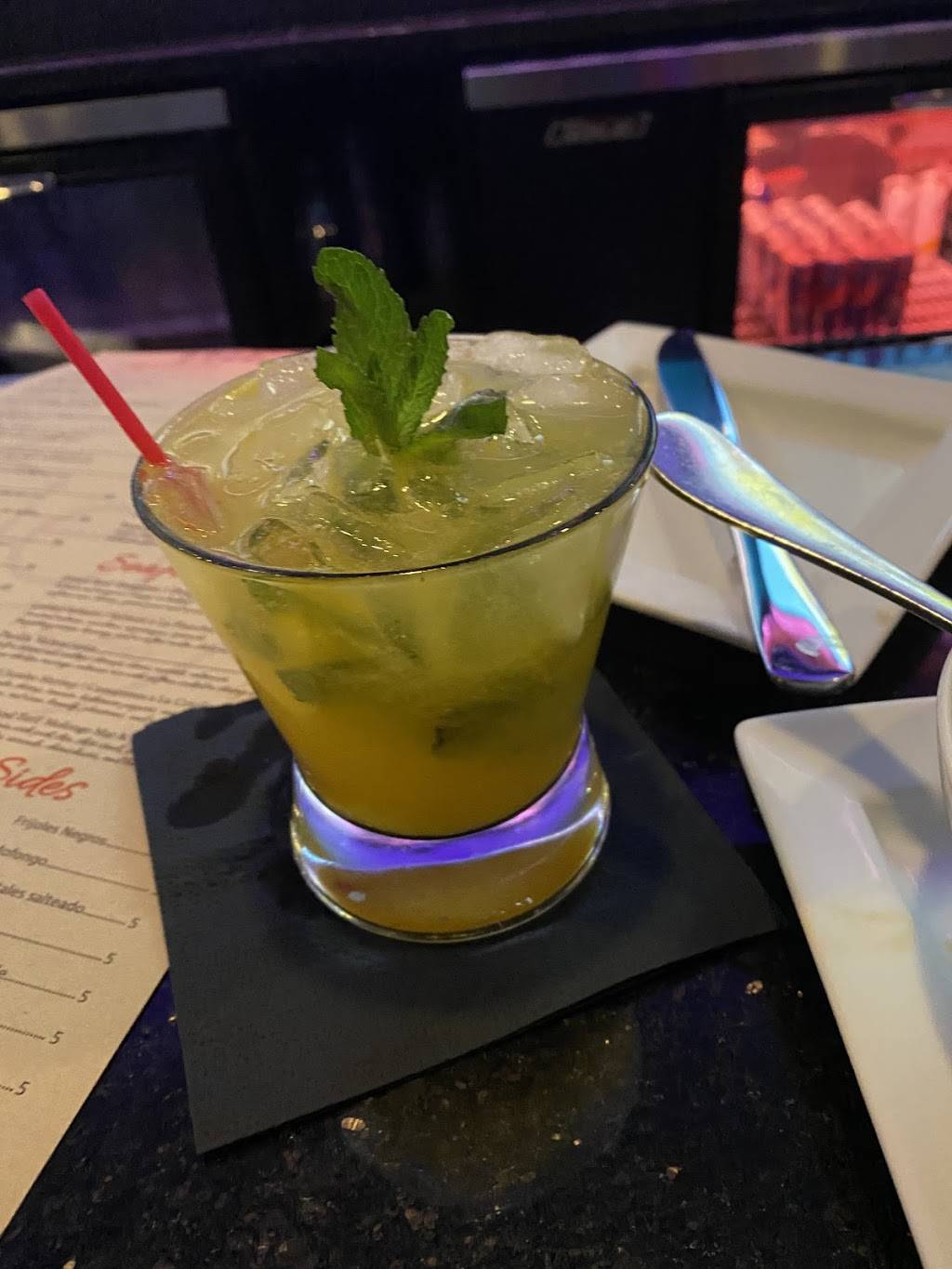 CIELO LATIN BISTRO | restaurant | 169 W Main St, Rahway, NJ 07065, USA | 7328275765 OR +1 732-827-5765