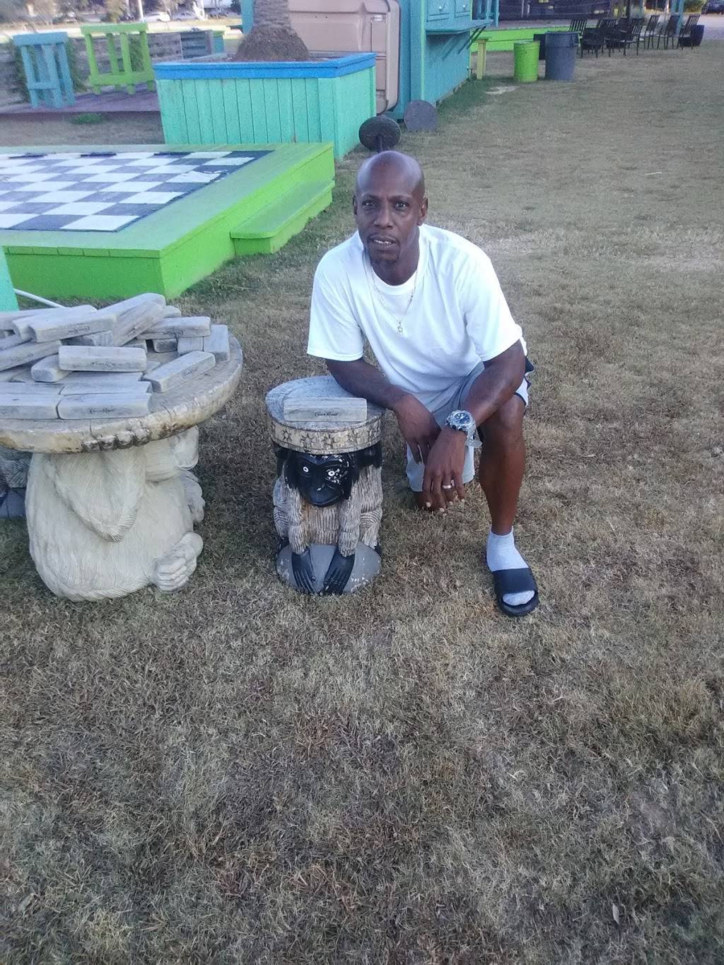 Sneaky Petes Hotdogs | restaurant | 1570 Forestdale Blvd, Birmingham, AL 35214, USA | 2057980610 OR +1 205-798-0610