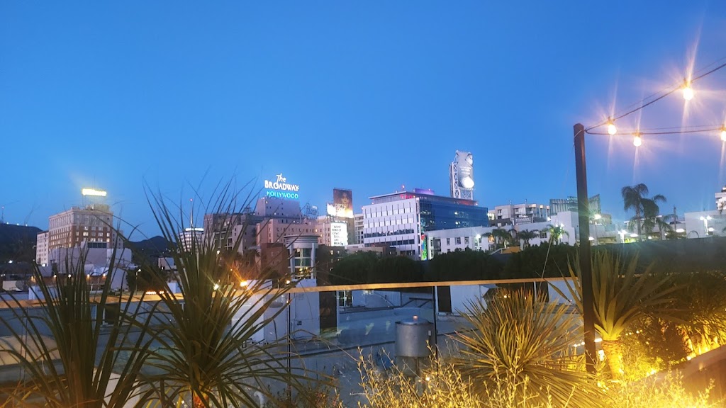 Grandmaster Recorders | restaurant | 1518 N Cahuenga Blvd, Los Angeles, CA 90028, USA | 3239637800 OR +1 323-963-7800