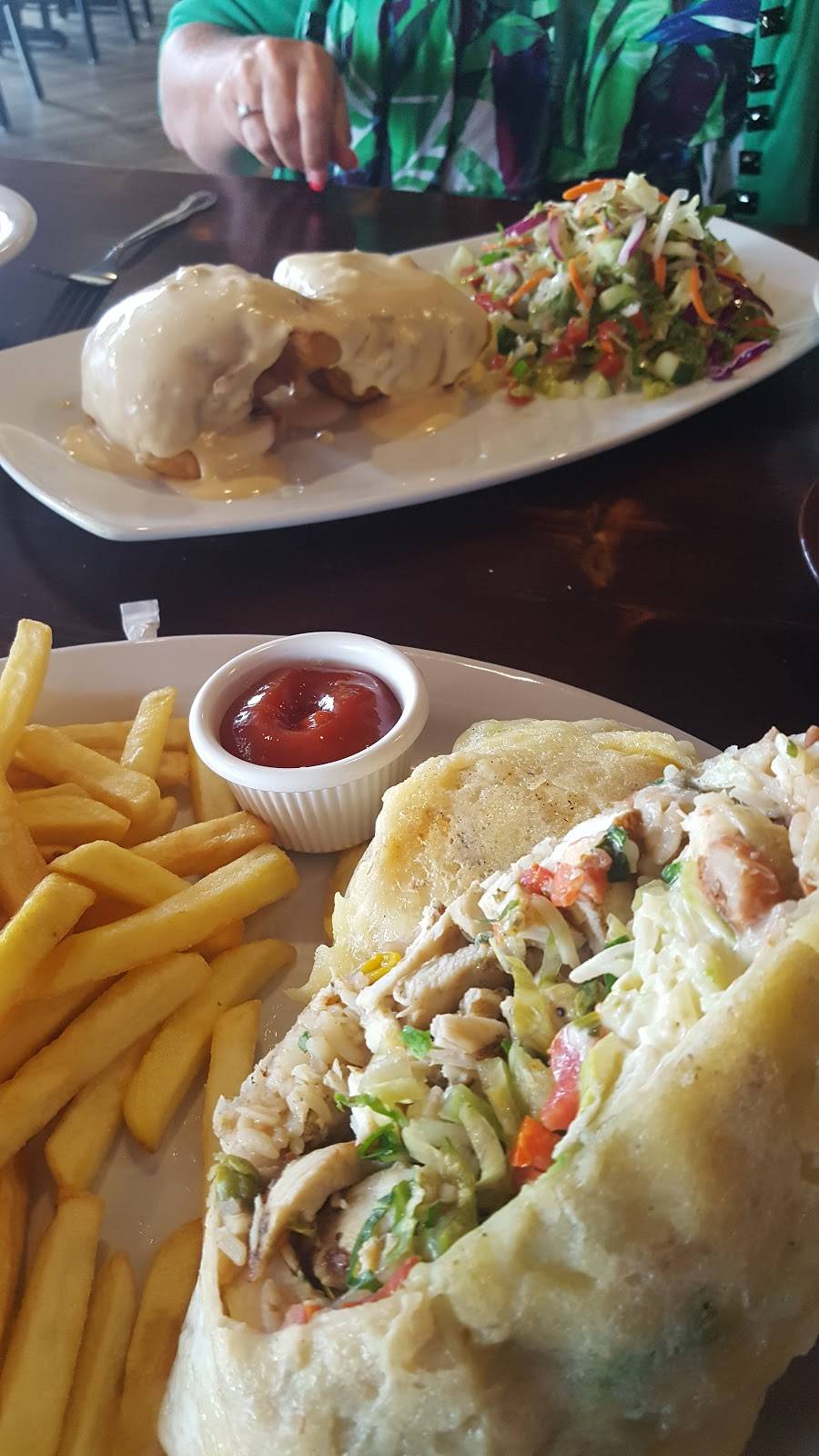 Q delicias | restaurant | 3980 Southside Blvd, Jacksonville, FL 32216, USA | 9042533477 OR +1 904-253-3477