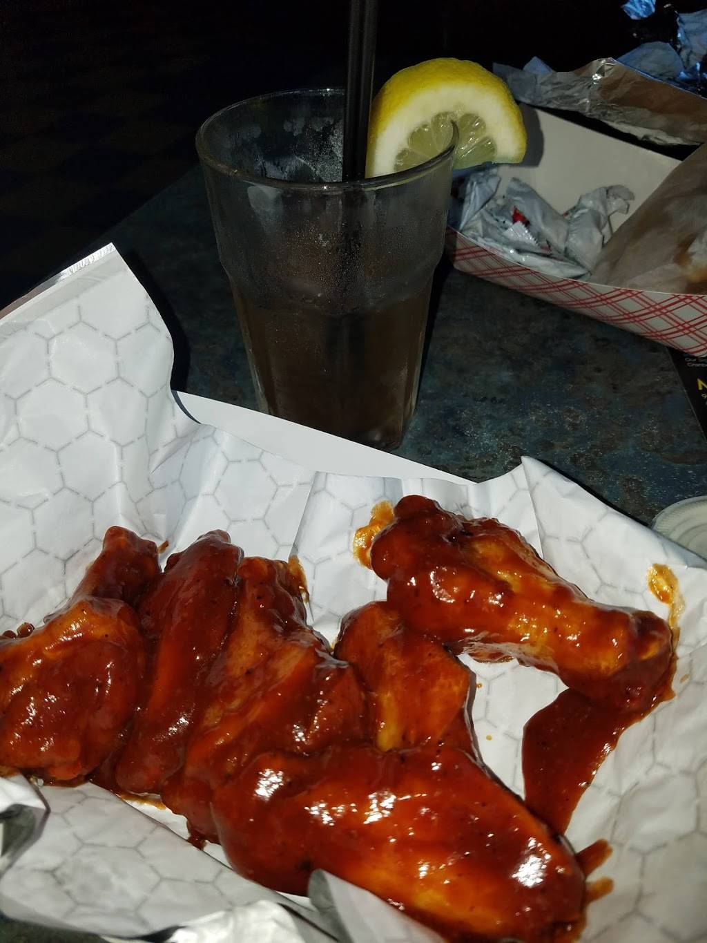 Water Street Tavern | meal takeaway | 132 S Water St, Kent, OH 44240, USA | 3306770700 OR +1 330-677-0700