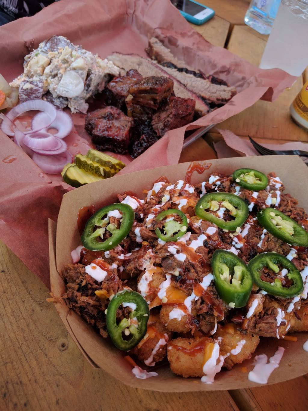 Bumbershoot Barbecue | restaurant | 425 US-377, Argyle, TX 76226, USA | 9405951782 OR +1 940-595-1782