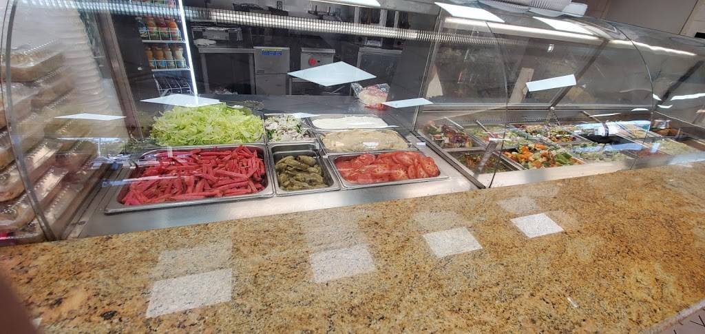 Basha Restaurant | restaurant | 10650 Rue Lajeunesse, Montréal, QC H3L 2E6, Canada | 5142232049 OR +1 514-223-2049