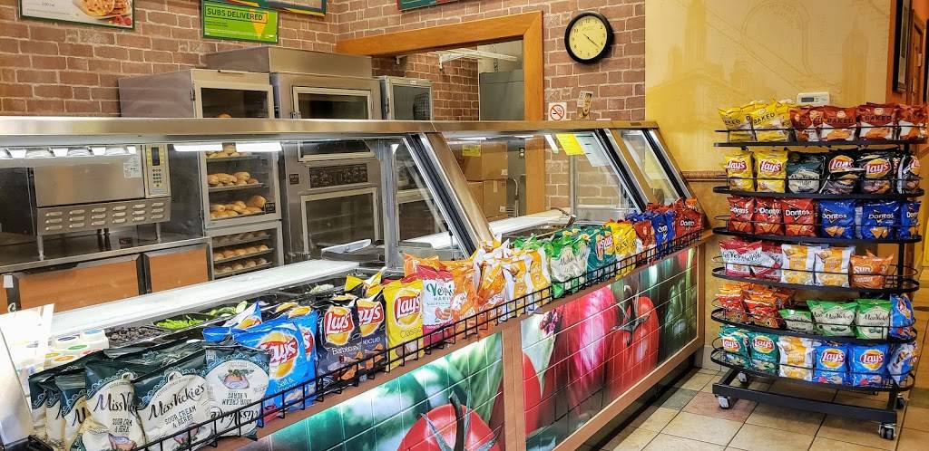 Subway Restaurants | restaurant | 131 S Main St, Alpharetta, GA 30004, USA | 7707401924 OR +1 770-740-1924