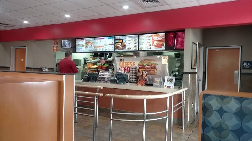 Burger King | restaurant | 3840 W Happy Valley Rd, Glendale, AZ 85310, USA | 6235828883 OR +1 623-582-8883