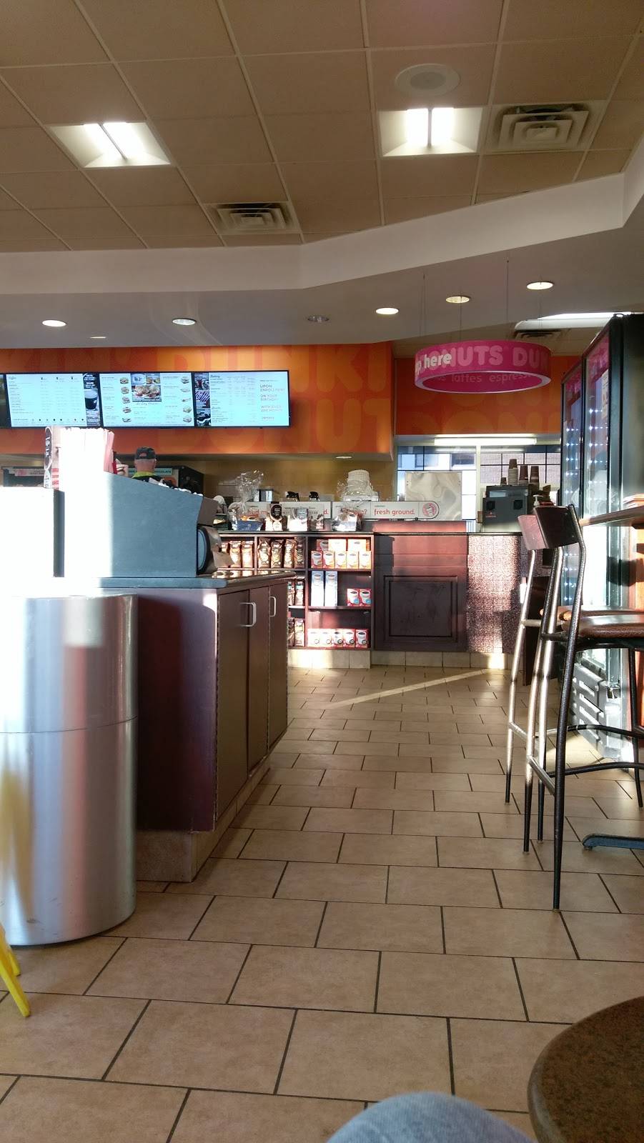 Dunkin | bakery | 720 Main St, East Greenwich, RI 02818, USA | 4018849677 OR +1 401-884-9677