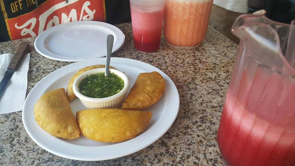 Sabores Colombianos | restaurant | 3695 University Ave, San Diego, CA 92104, USA | 6197567742 OR +1 619-756-7742