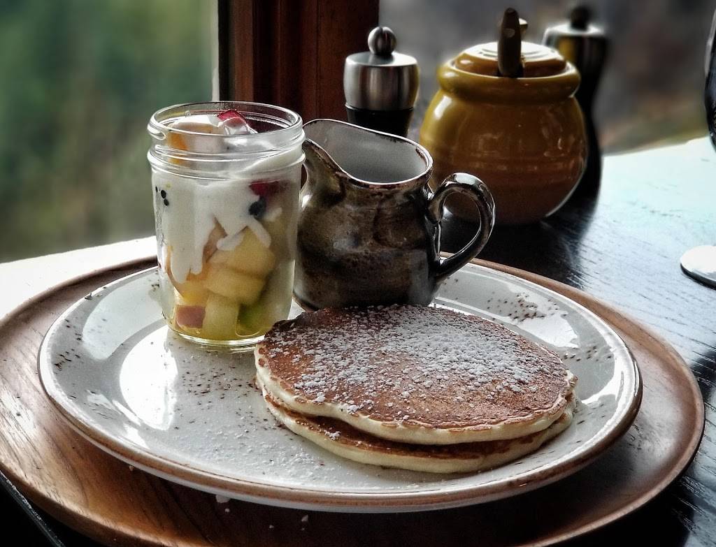 Salish Lodge Dining Room | restaurant | 6501 Railroad Ave #101, Snoqualmie, WA 98065, USA | 4258882556 OR +1 425-888-2556