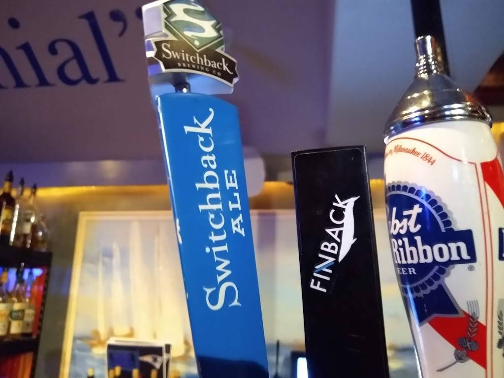 Tar Bar | restaurant | 47 Court St, Plymouth, MA 02360, USA | 7743435623 OR +1 774-343-5623