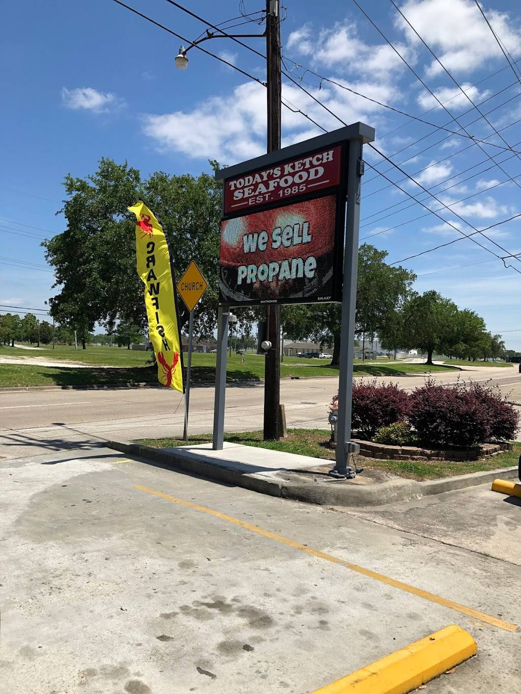 Todays Ketch Seafood and Restaurant | restaurant | 2110 E Judge Perez Dr, Chalmette, LA 70043, USA | 5042796639 OR +1 504-279-6639