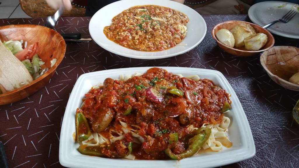 Molinaris | restaurant | 330 Mayfield Dr # 815, Franklin, TN 37067, USA | 6157717780 OR +1 615-771-7780