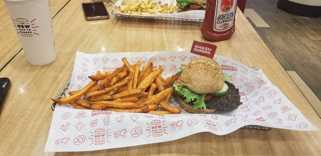 Smashburger | restaurant | 55 Parsonage Rd Space Fs16B, Edison, NJ 08837, USA | 7326031589 OR +1 732-603-1589