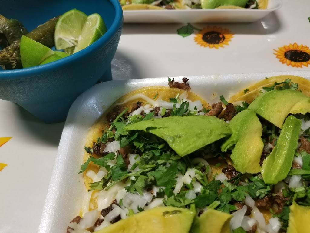 Taquitos El Guero | restaurant | 3016 W Commerce St, San Antonio, TX 78207, USA | 2104315468 OR +1 210-431-5468