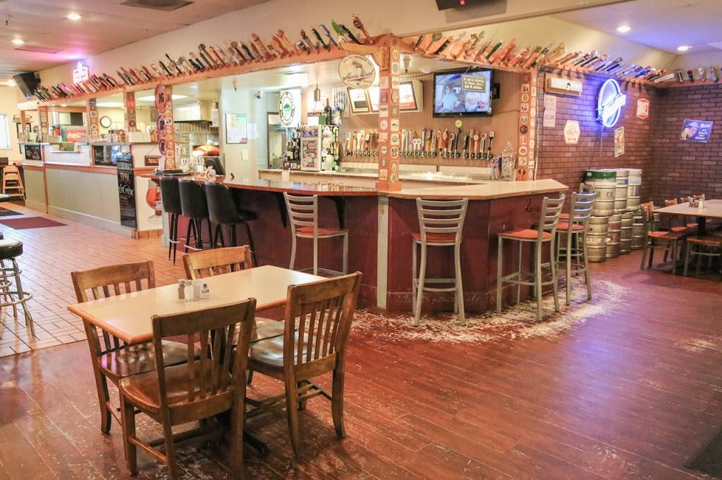 Danettes Brick Oven Pub | restaurant | 2875 Ray Lawyer Dr, Placerville, CA 95667, USA | 5306227420 OR +1 530-622-7420