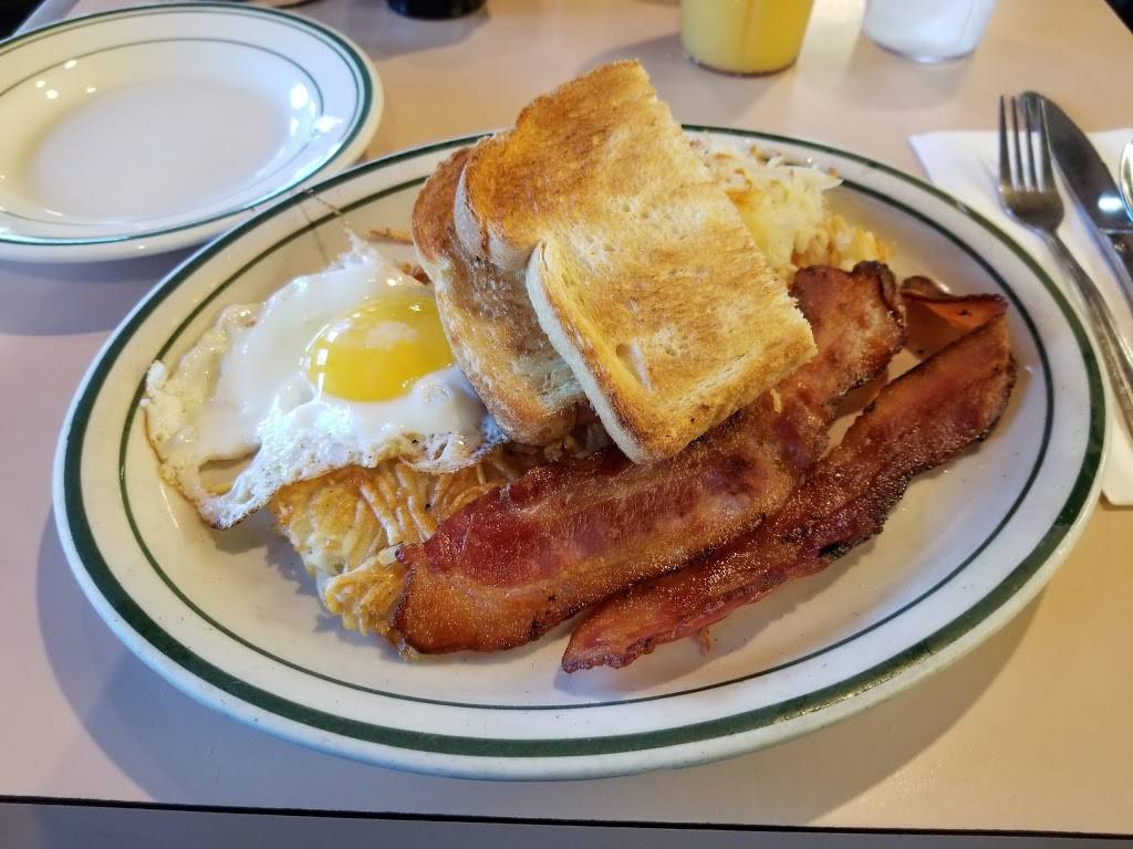 Giant Chef | restaurant | 10 Golf Club Rd, Pleasant Hill, CA 94523, USA | 9256896094 OR +1 925-689-6094