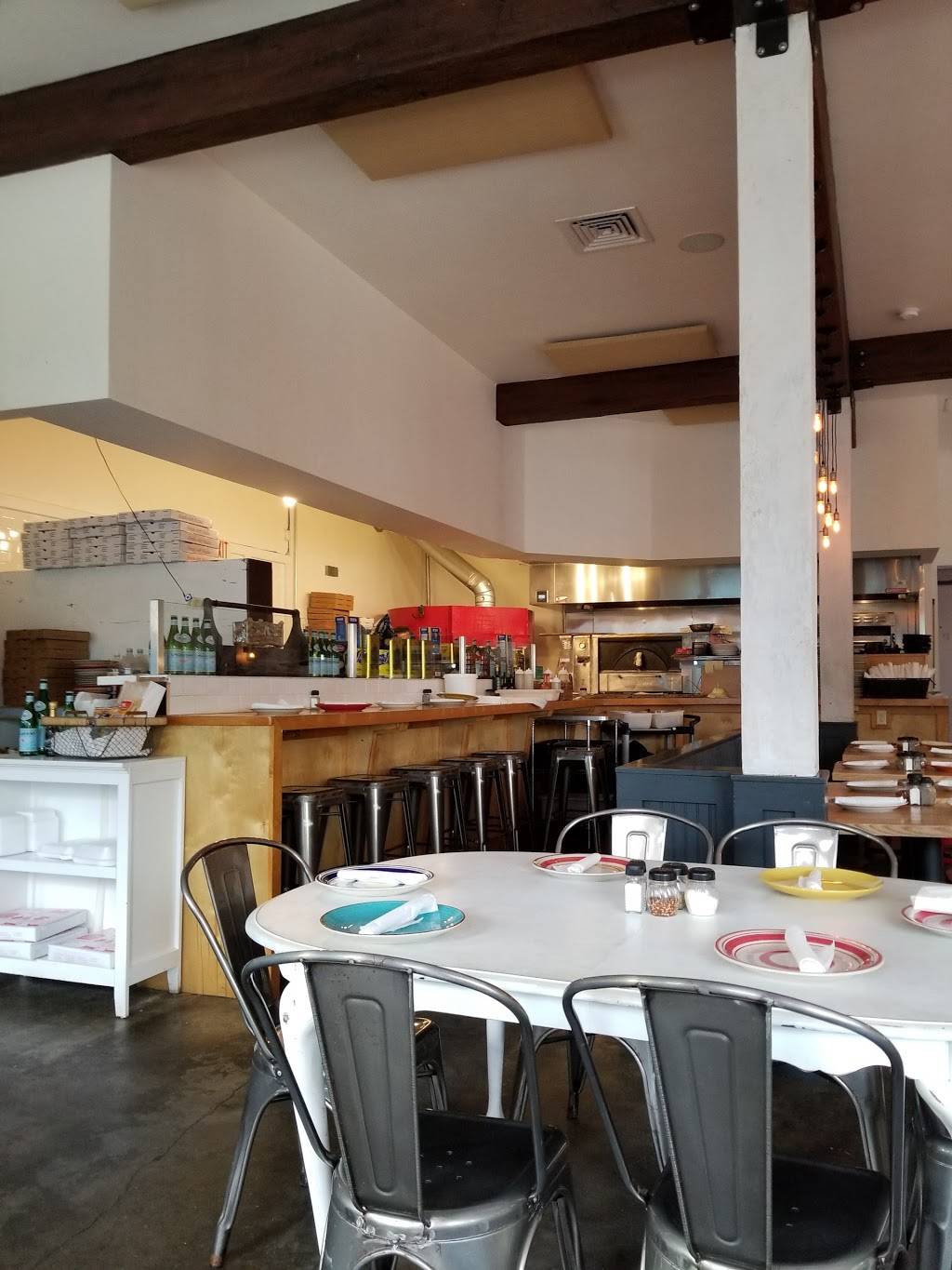 Arte Pizza | restaurant | 109 N 3rd St, Fernandina Beach, FL 32034, USA | 9042771515 OR +1 904-277-1515