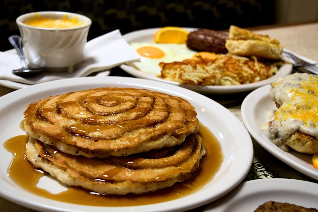 Breakfast Station | restaurant | 8585 SW State Rd 200, Ocala, FL 34481, USA | 3525097694 OR +1 352-509-7694