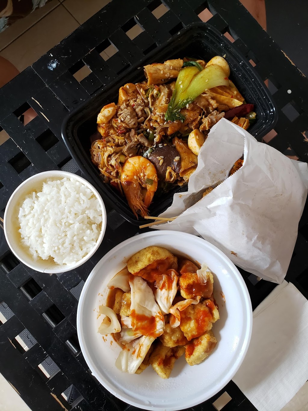 Incredibowl | restaurant | 133-35 Roosevelt Ave #8, Queens, NY 11354, USA | 6462402586 OR +1 646-240-2586