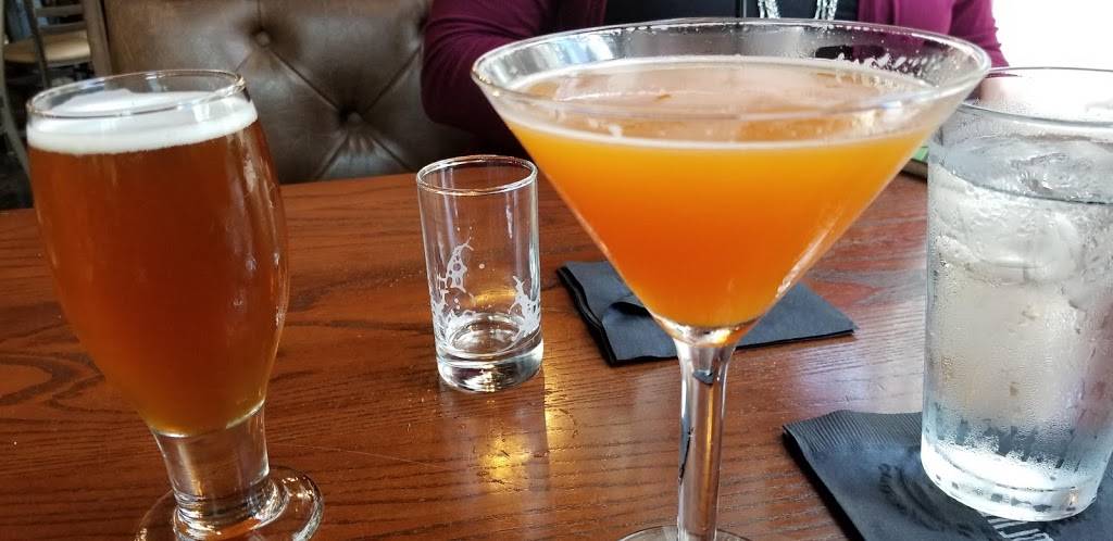 Barcadia Bar & Grill | restaurant | 816 Matisse Dr, Fort Worth, TX 76107, USA | 8173488606 OR +1 817-348-8606