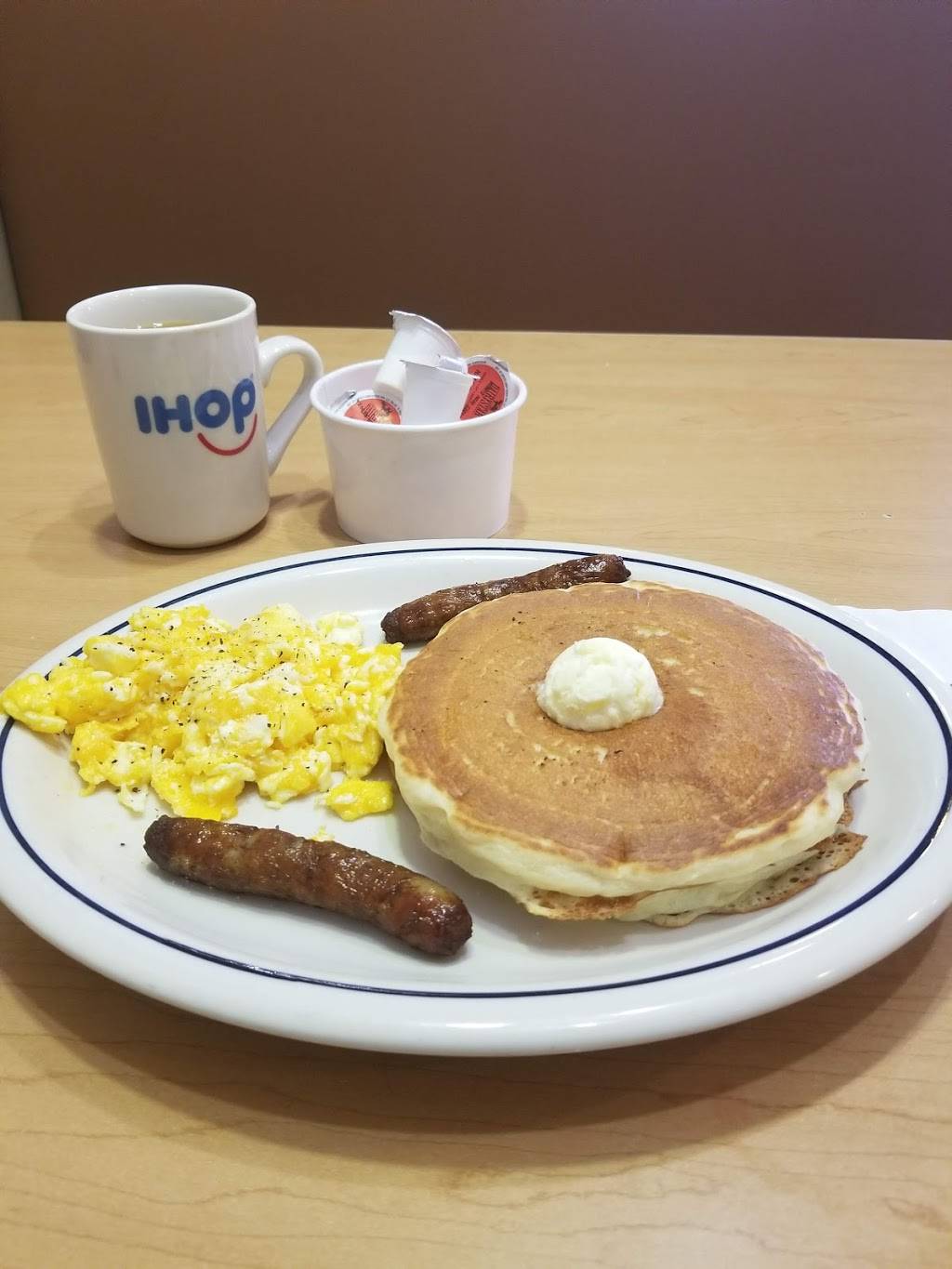 IHOP | restaurant | 1001 Frederick Blvd, Portsmouth, VA 23707, USA | 7573991919 OR +1 757-399-1919