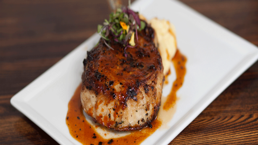 Darrens Restaurant + Bar | restaurant | 1141 Manhattan Ave, Manhattan Beach, CA 90266, USA | 3108021973 OR +1 310-802-1973