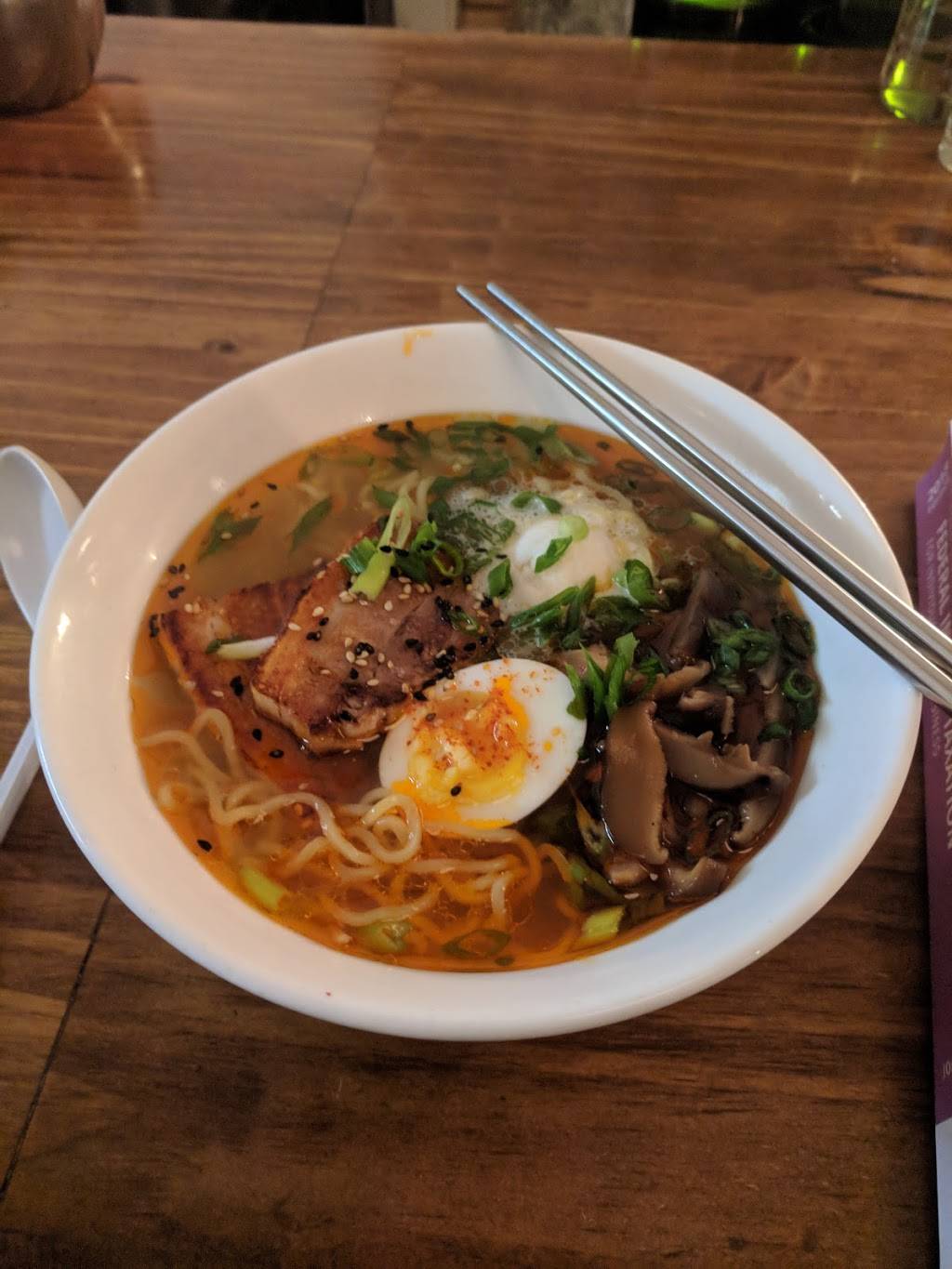 Momona | restaurant | 230 W 3rd St, Chico, CA 95928, USA | 5304877488 OR +1 530-487-7488