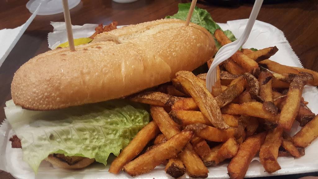 Franks Fish And Seafood Carryout (Restaurant) | restaurant | 5249 Trabue Rd, Columbus, OH 43228, USA | 6148788600 OR +1 614-878-8600