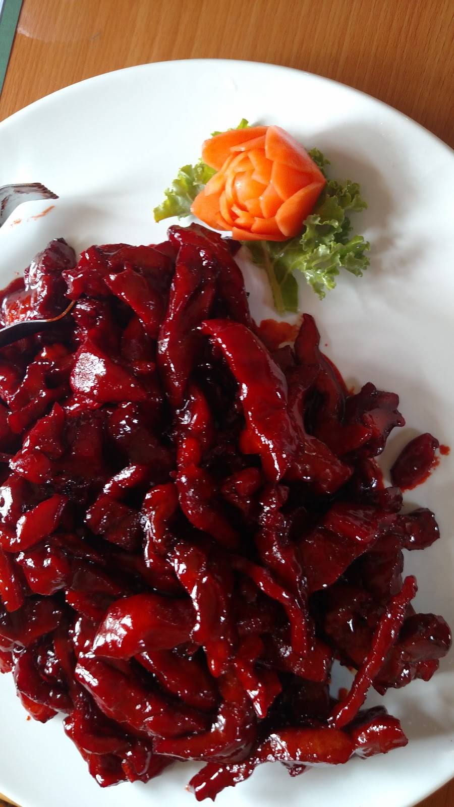 Lins Garden | restaurant | 152 W Main St, West Brookfield, MA 01585, USA | 5088674499 OR +1 508-867-4499