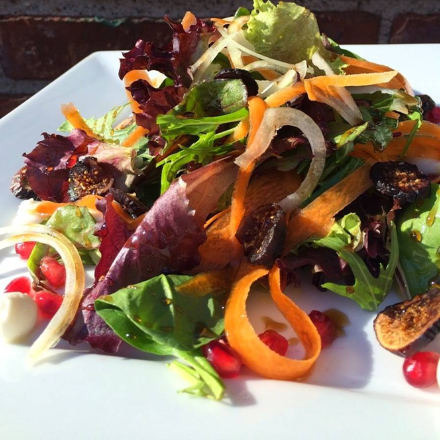 ZAZ Restaurant | restaurant | 1238 River St, Hyde Park, MA 02136, USA | 6172763729 OR +1 617-276-3729