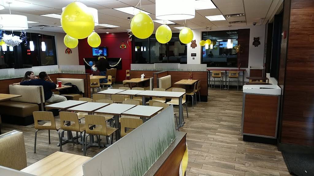 Wendys | restaurant | 2600 Ogden Ave, Aurora, IL 60504, USA | 6308203641 OR +1 630-820-3641