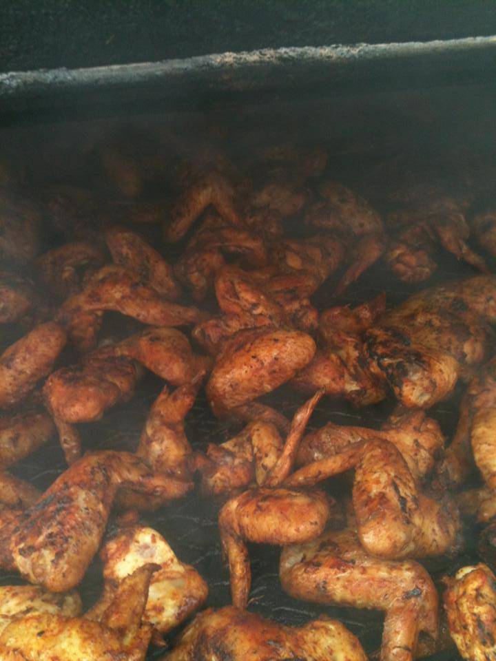 Jamaican Jerk Hut | restaurant | 711 Vandiver Dr, Columbia, MO 65202, USA | 5736079779 OR +1 573-607-9779