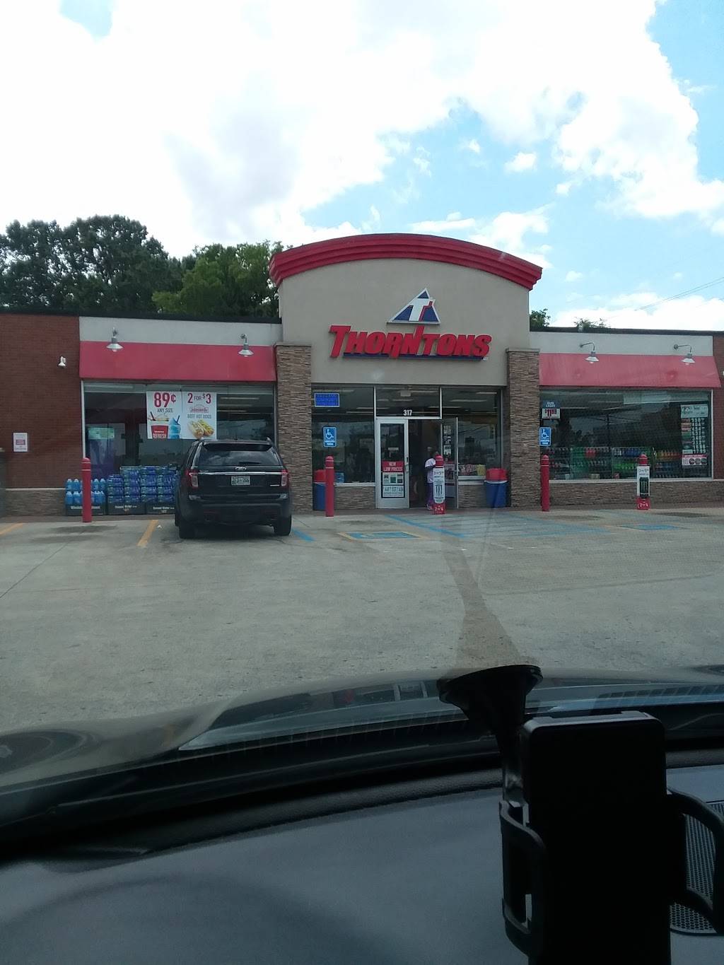 Thorntons | bakery | 317 Myatt Dr, Madison, TN 37115, USA | 6158600443 OR +1 615-860-0443