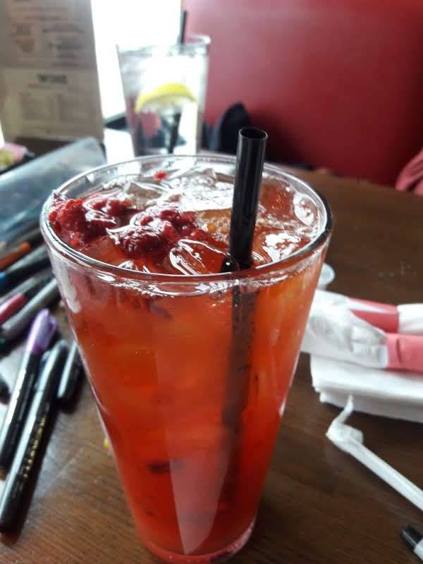 TGI Fridays | restaurant | 1641 Golden Gate Plaza, Mayfield Heights, OH 44124, USA | 4404618443 OR +1 440-461-8443