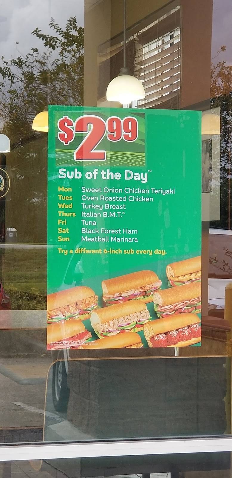 Subway | restaurant | 15701 Sheridan St, Davie, FL 33331, USA | 9546804540 OR +1 954-680-4540