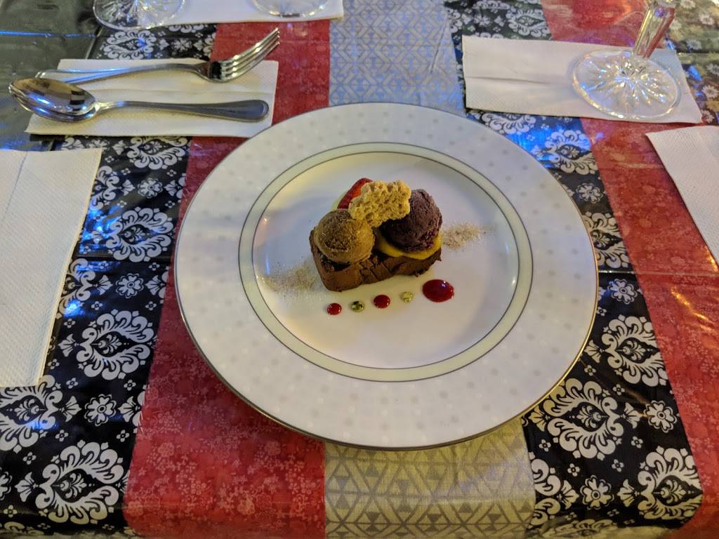 Grouchy Chef | restaurant | 4433 Russell Rd #113, Mukilteo, WA 98275, USA | 4254939754 OR +1 425-493-9754