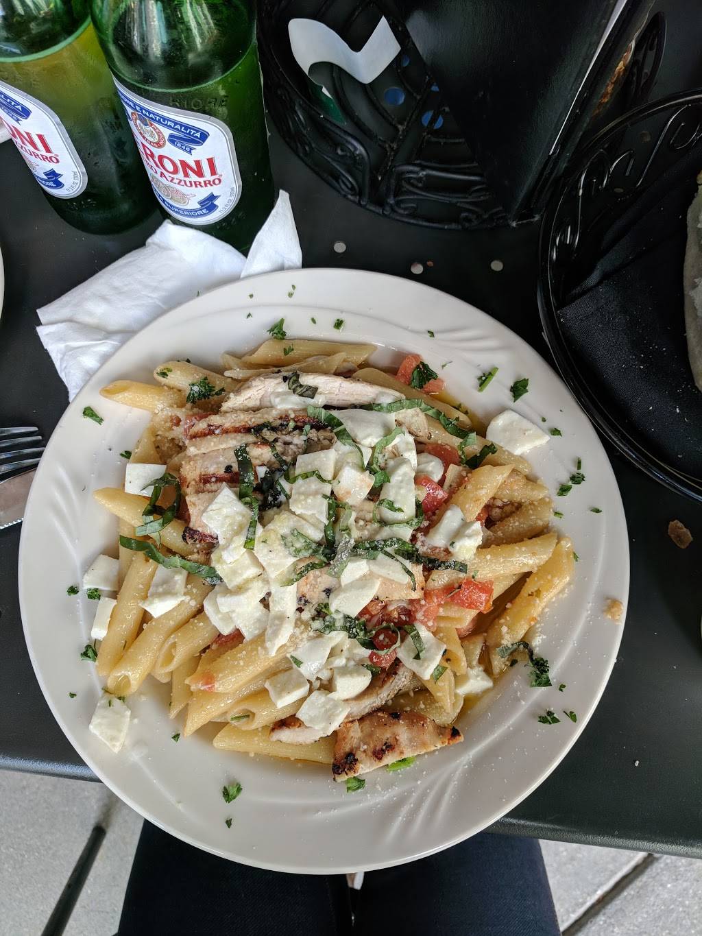 La Bella Luna | restaurant | 4886 New Broad St, Orlando, FL 32814, USA | 4078950025 OR +1 407-895-0025