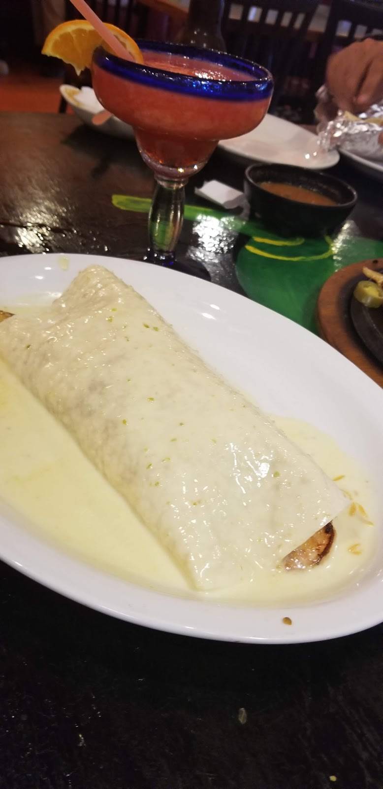 Jalapenos Mexican Restaurant | restaurant | 13432 Benns Church Blvd, Smithfield, VA 23430, USA | 7573569655 OR +1 757-356-9655